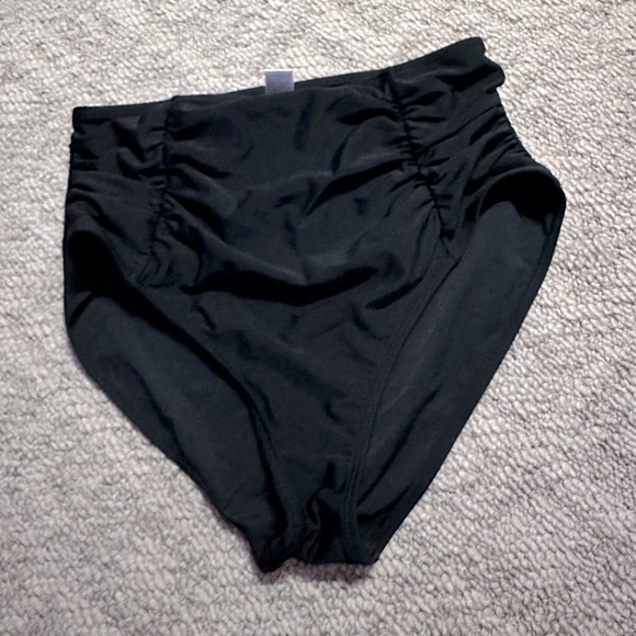 bikini bottoms - Picture 1 of 2